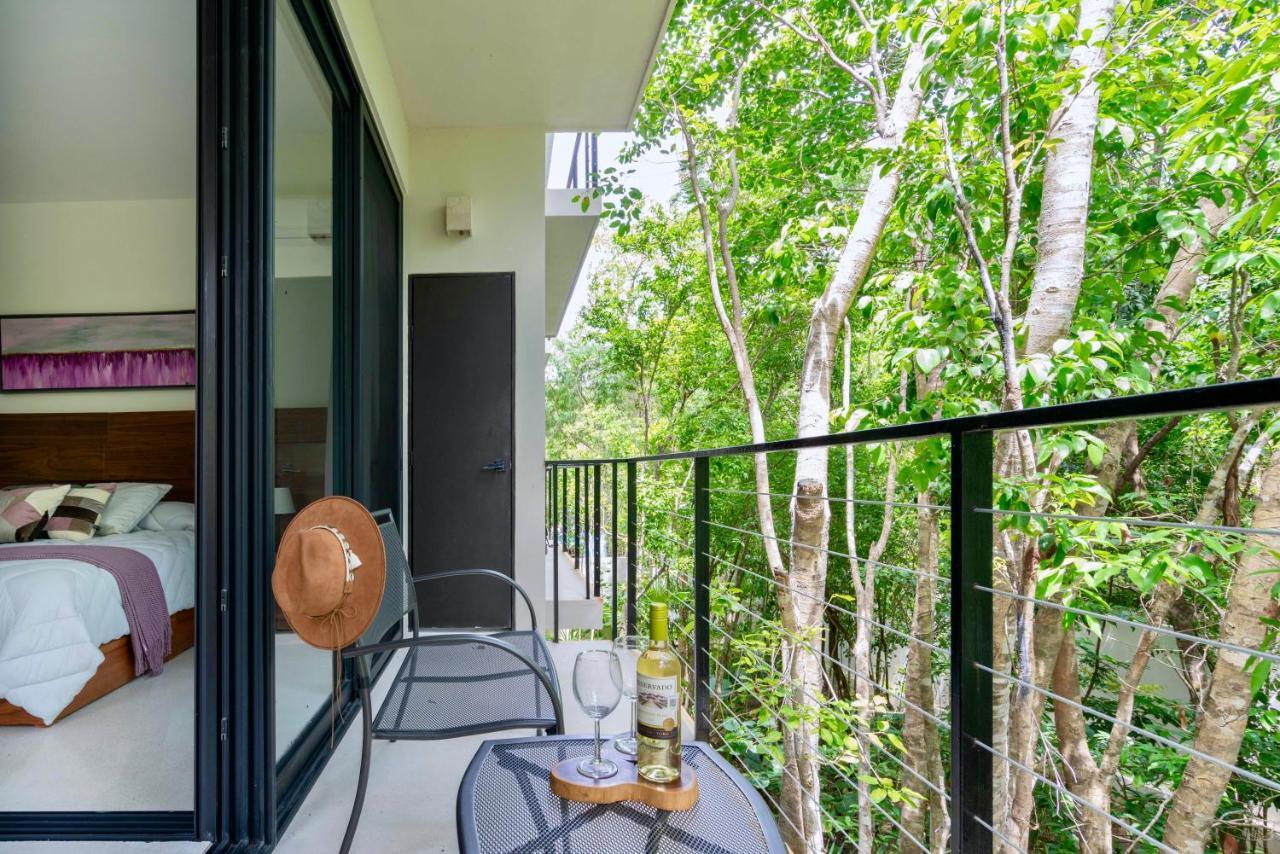 Stylish And Peaceful Jungle Studio At 525 تولوم المظهر الخارجي الصورة